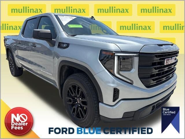 2025 GMC Sierra 1500 Pro — photo 1 of 13