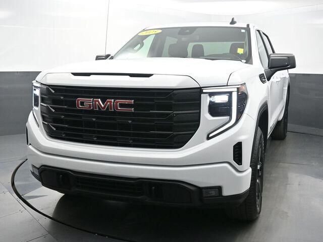 2025 GMC Sierra 1500 Elevation Standard