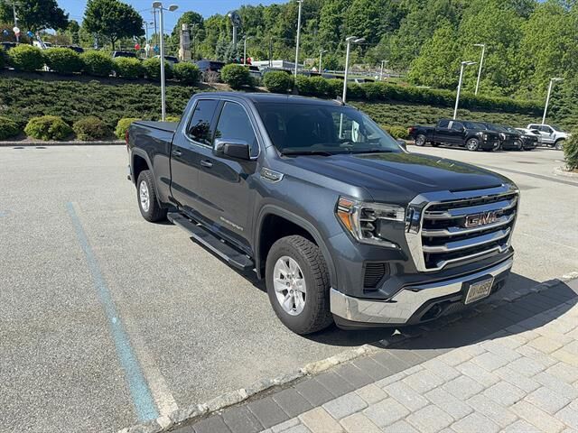 2021 GMC Sierra 1500 SLE — photo 1 of 13