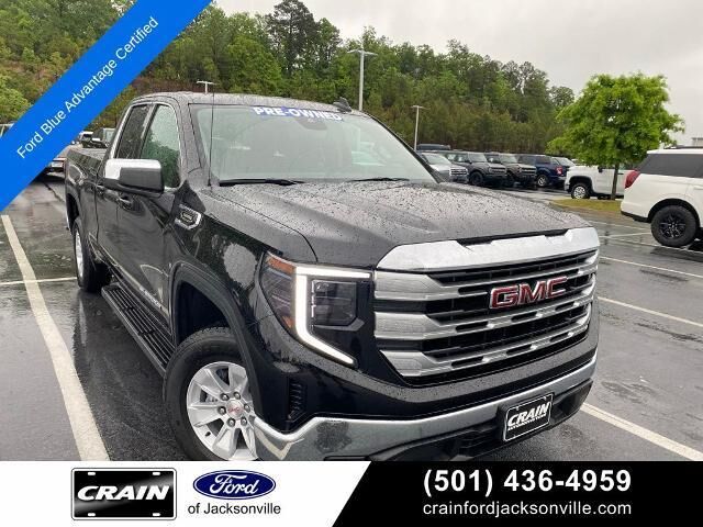 2024 GMC Sierra 1500 SLE — photo 1 of 13