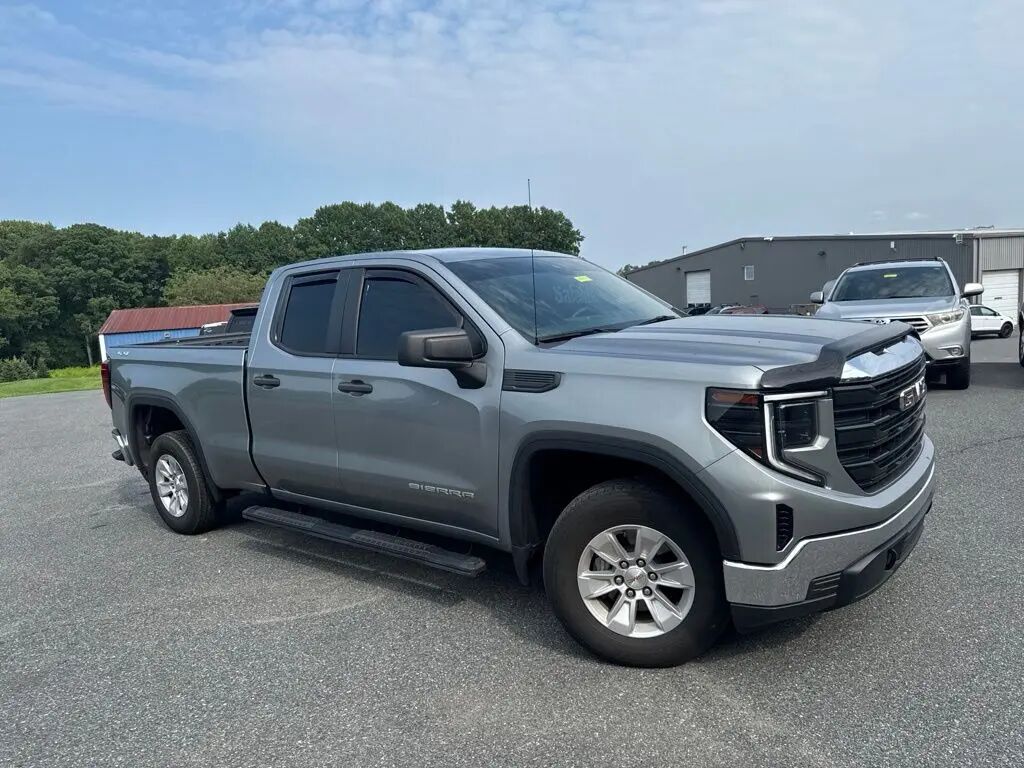 2023 GMC Sierra 1500 Pro — photo 1 of 13