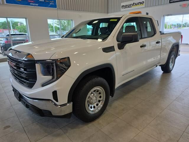 2023 GMC Sierra 1500 Pro