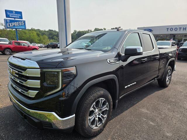 2023 GMC Sierra 1500 SLE