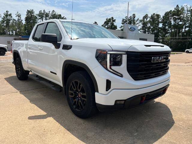 2023 GMC Sierra 1500 Elevation Standard