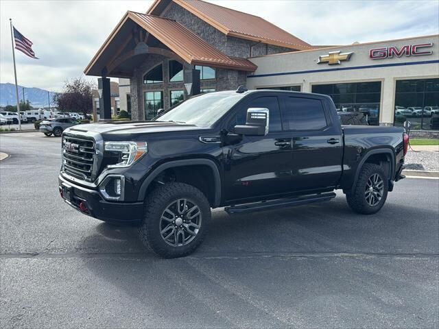 2021 GMC Sierra 1500 AT4 — photo 1 of 4