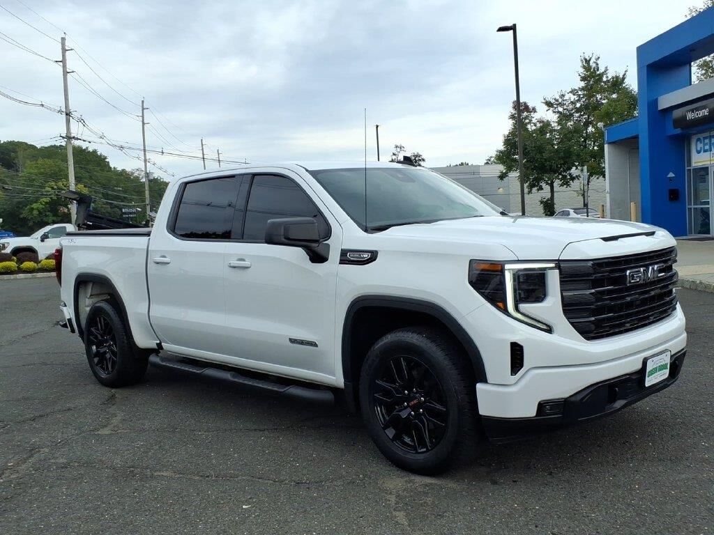 2024 GMC Sierra 1500 Elevation — photo 1 of 13