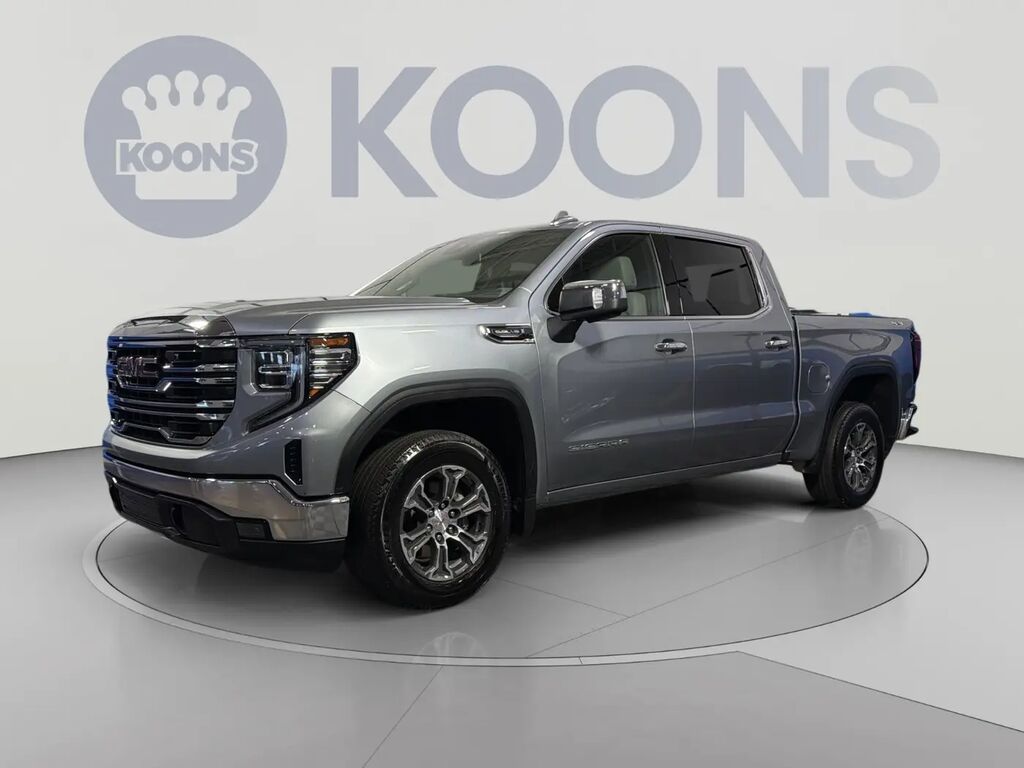 2025 GMC Sierra 1500 SLT — photo 1 of 13