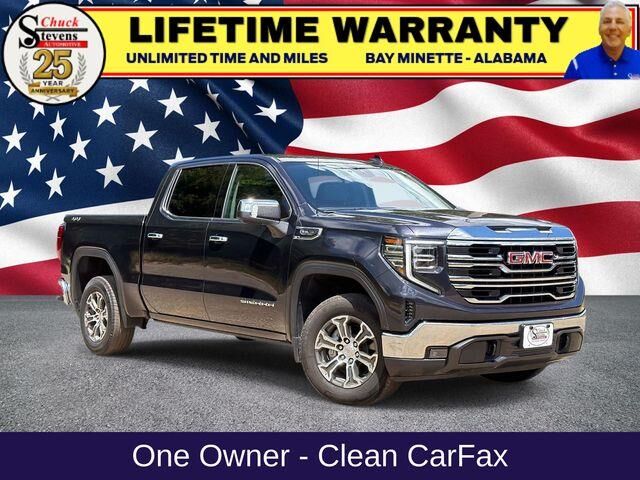 2025 GMC Sierra 1500 SLT — photo 1 of 2