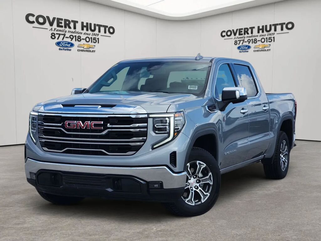 2025 GMC Sierra 1500 SLT — photo 1 of 13