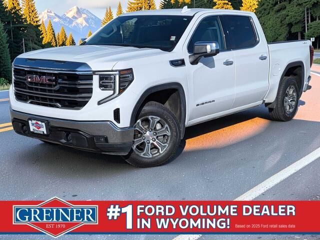 2025 GMC Sierra 1500 SLT