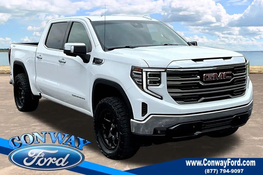 2026 GMC Sierra 1500 SLT — photo 1 of 12