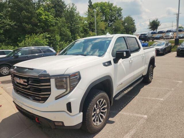 2023 GMC Sierra 1500 AT4