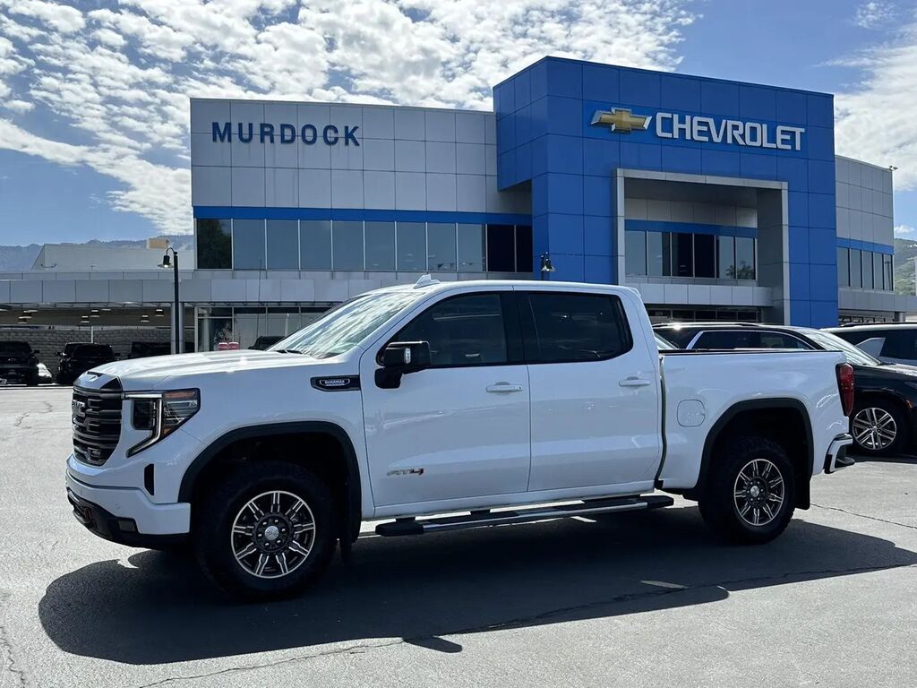 2024 GMC Sierra 1500 AT4 — photo 1 of 13