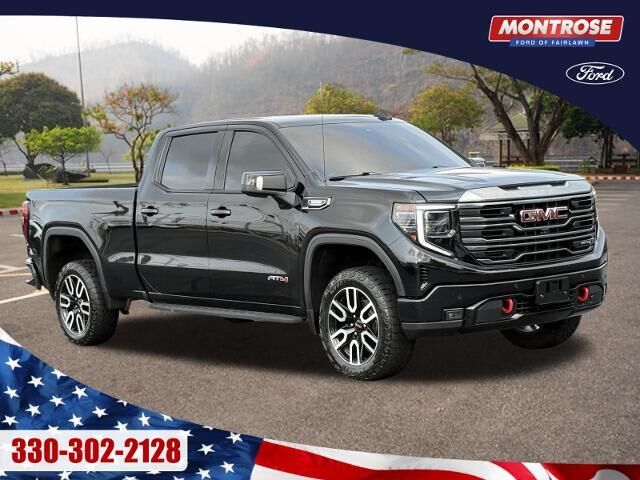 2023 GMC Sierra 1500 AT4