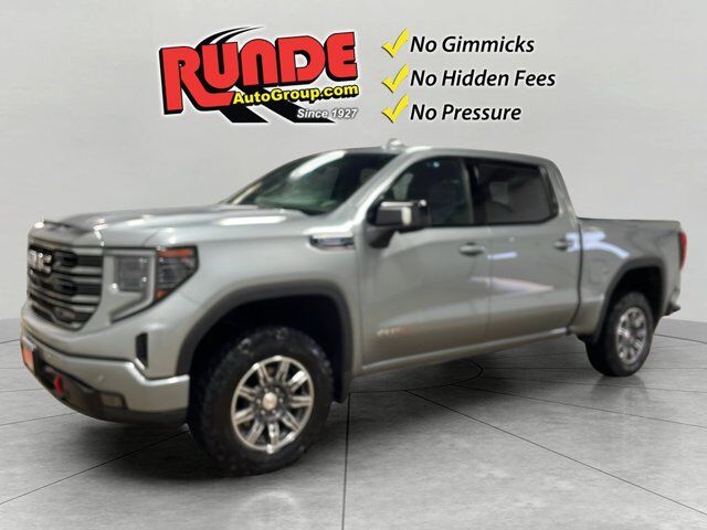 2024 GMC Sierra 1500 AT4