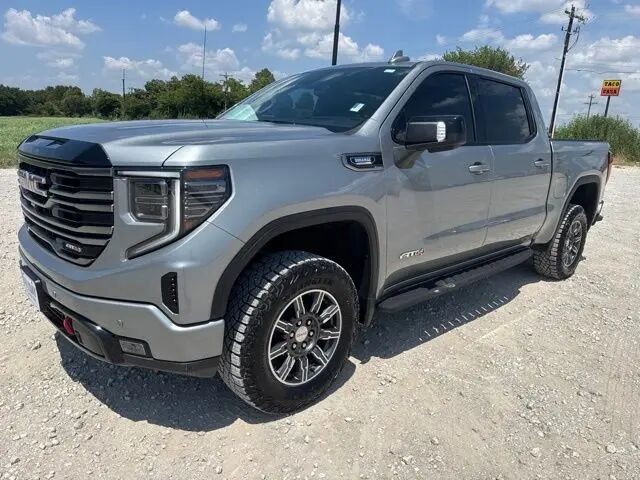 2025 GMC Sierra 1500 AT4 — photo 1 of 13