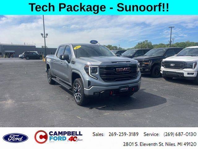 2023 GMC Sierra 1500 AT4