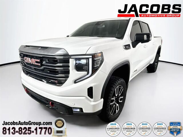 2023 GMC Sierra 1500 AT4