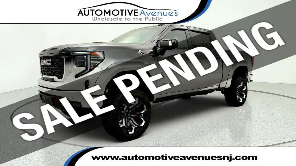 2023 GMC Sierra 1500 AT4 — photo 1 of 1