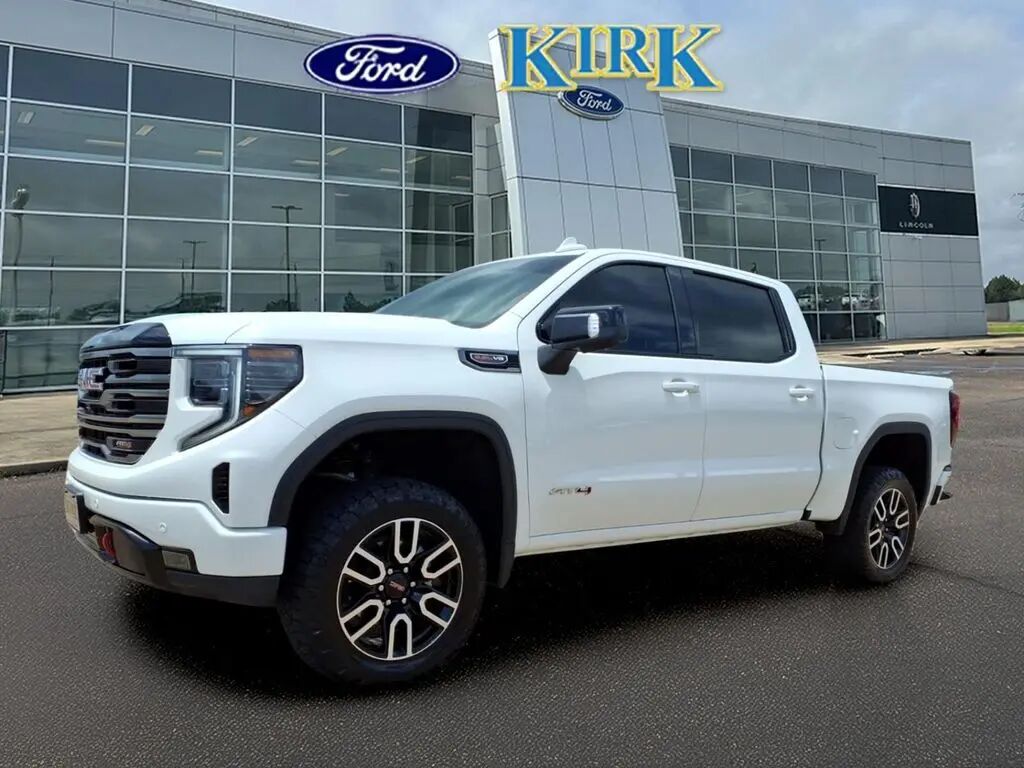2025 GMC Sierra 1500 AT4 — photo 1 of 19