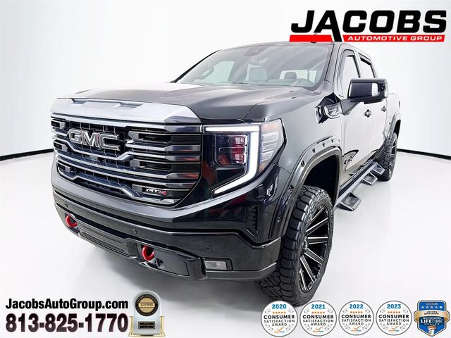 2023 GMC Sierra 1500 AT4