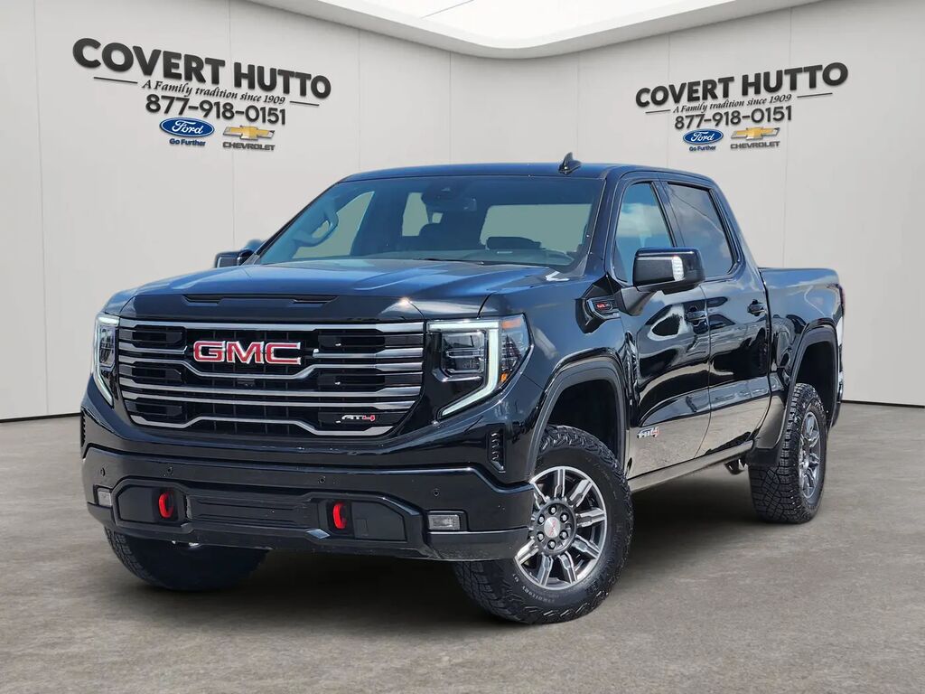 2025 GMC Sierra 1500 AT4 — photo 1 of 16