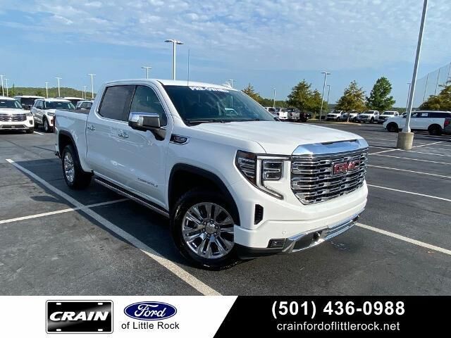 2023 GMC Sierra 1500 Denali — photo 1 of 2