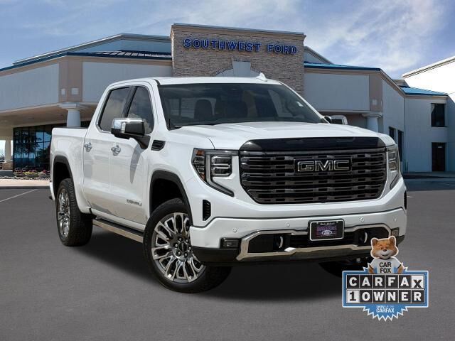 2026 GMC Sierra 1500 Denali Ultimate — photo 1 of 13