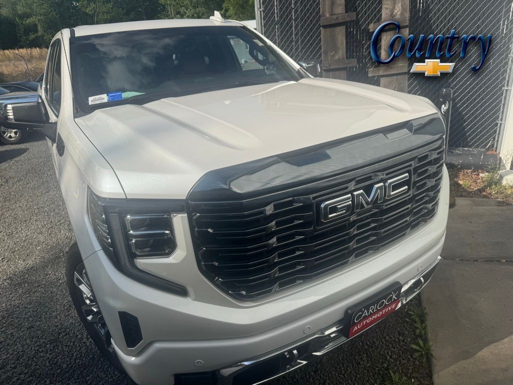 2024 GMC Sierra 1500 Denali Ultimate — photo 1 of 13