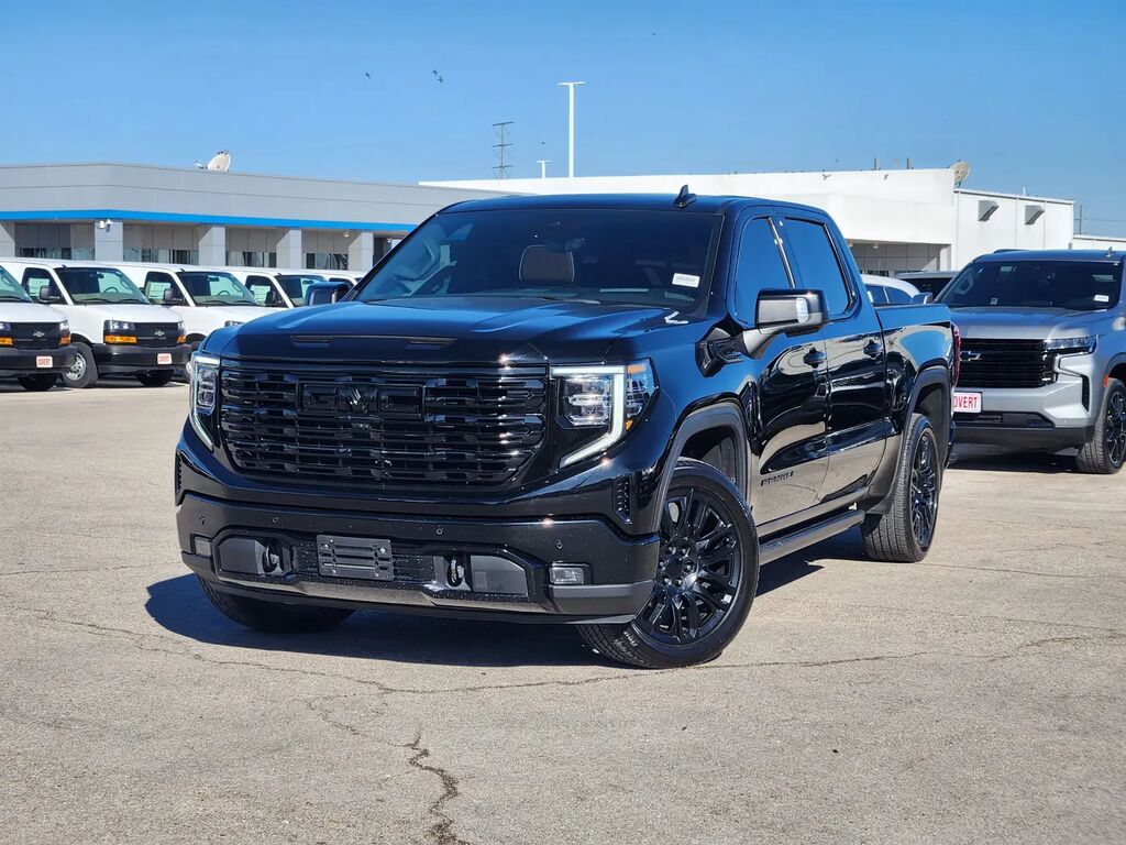 2025 GMC Sierra 1500 Denali Ultimate — photo 1 of 13