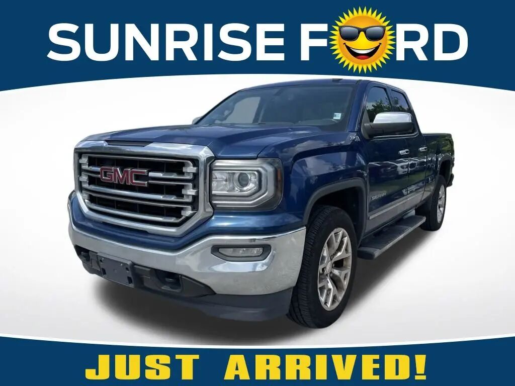 2017 GMC Sierra 1500 SLT — photo 1 of 13