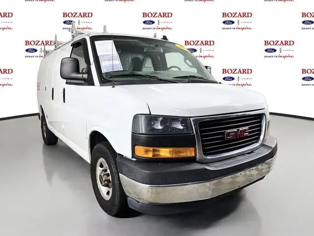 2018 GMC Savana 2500 — photo 1 of 13