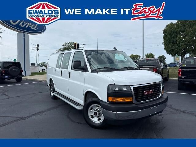 2025 GMC Savana 2500