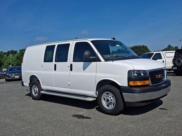 2025 GMC Savana 2500