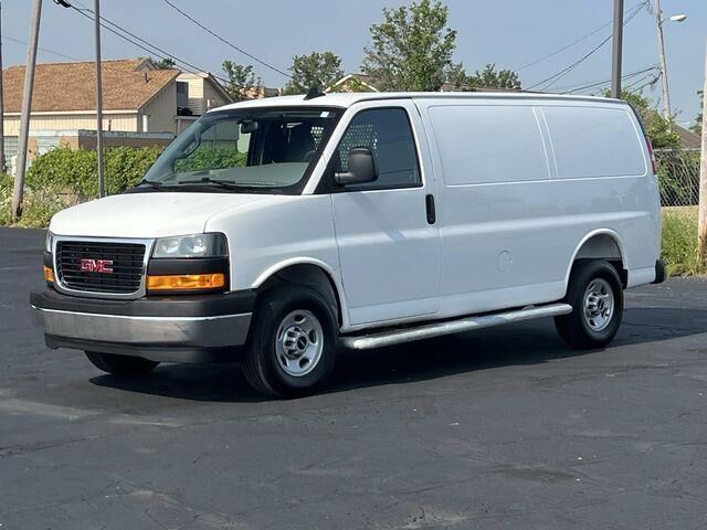 2025 GMC Savana 2500