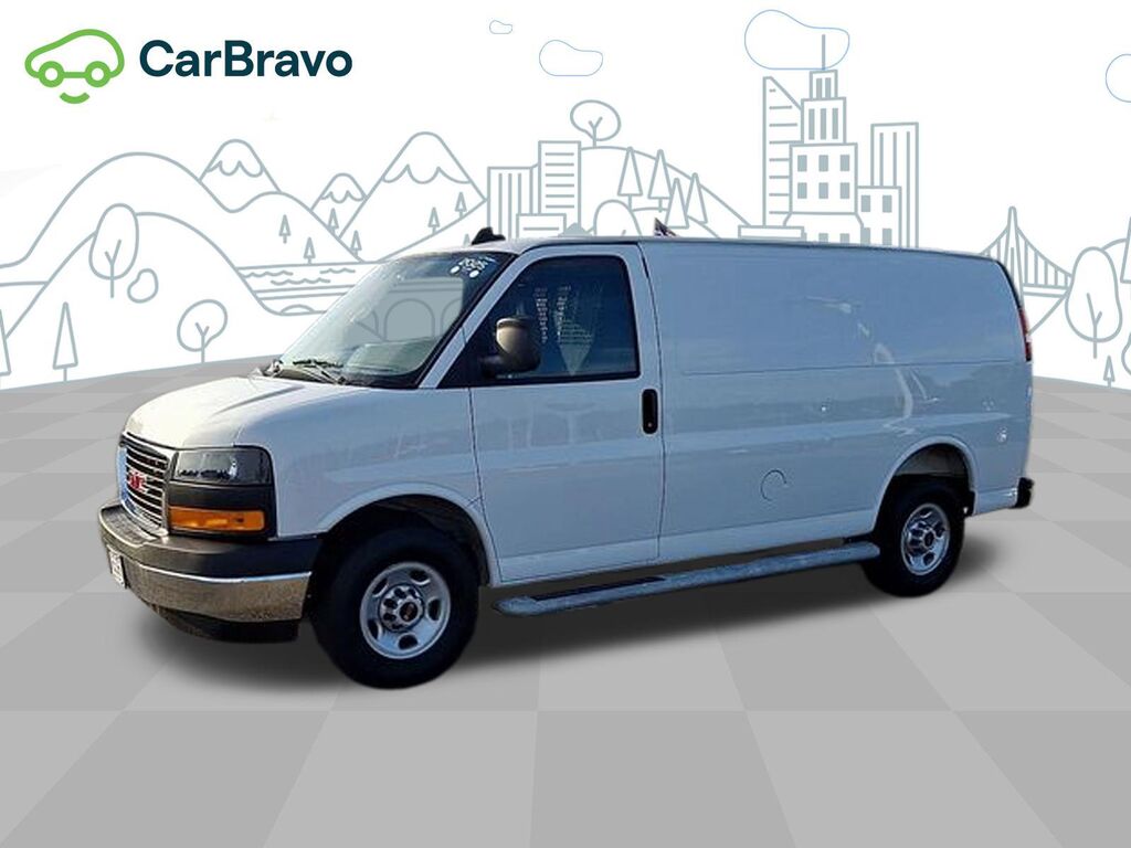 2025 GMC Savana 2500 — photo 1 of 7