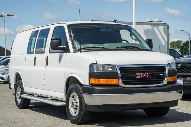 2024 GMC Savana 2500