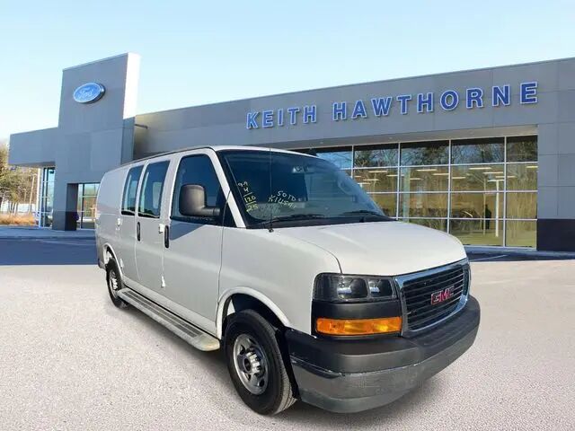 2025 GMC Savana 2500