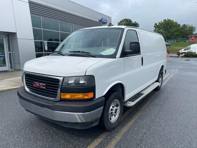 2025 GMC Savana 2500