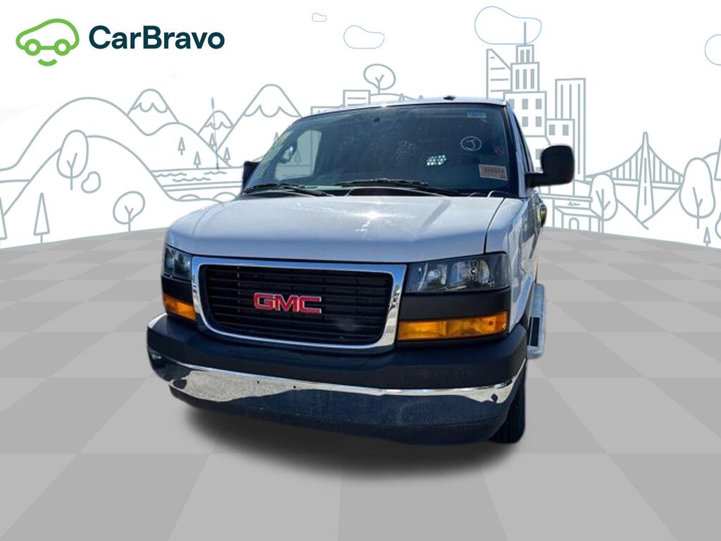 2025 GMC Savana Cargo Van Work Van — photo 1 of 7