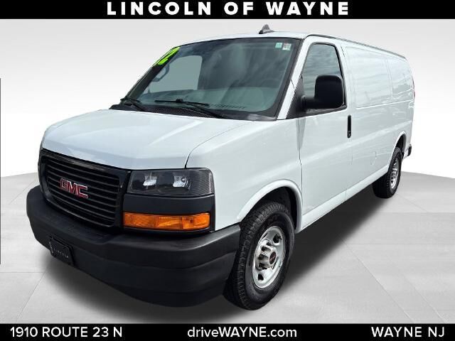 2022 GMC Savana 2500