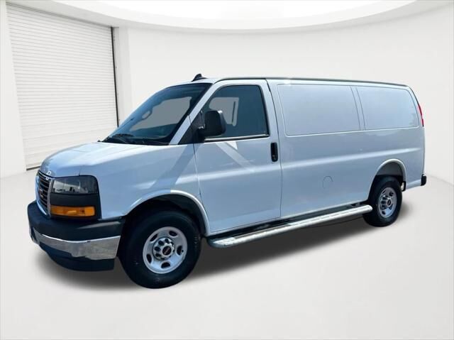 2025 GMC Savana 2500