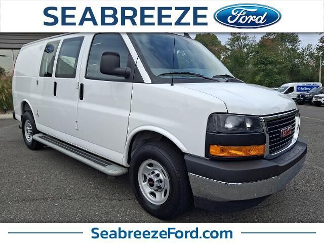 2025 GMC Savana 2500