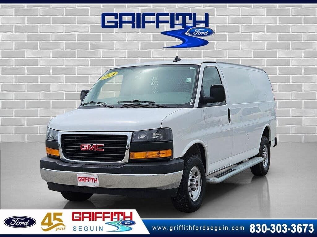 2024 GMC Savana 2500 — photo 1 of 1