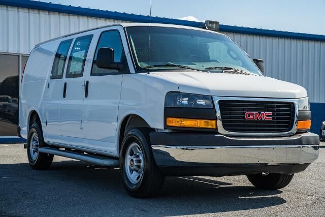 2024 GMC Savana 2500