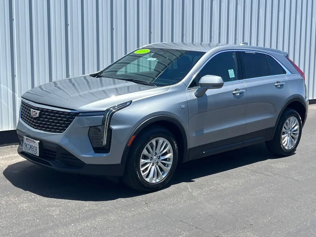 2024 Cadillac XT4 Luxury