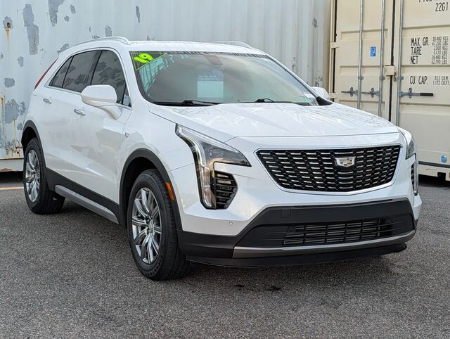 2019 Cadillac XT4 Premium Luxury