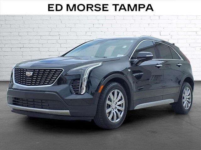 2022 Cadillac XT4 Premium Luxury