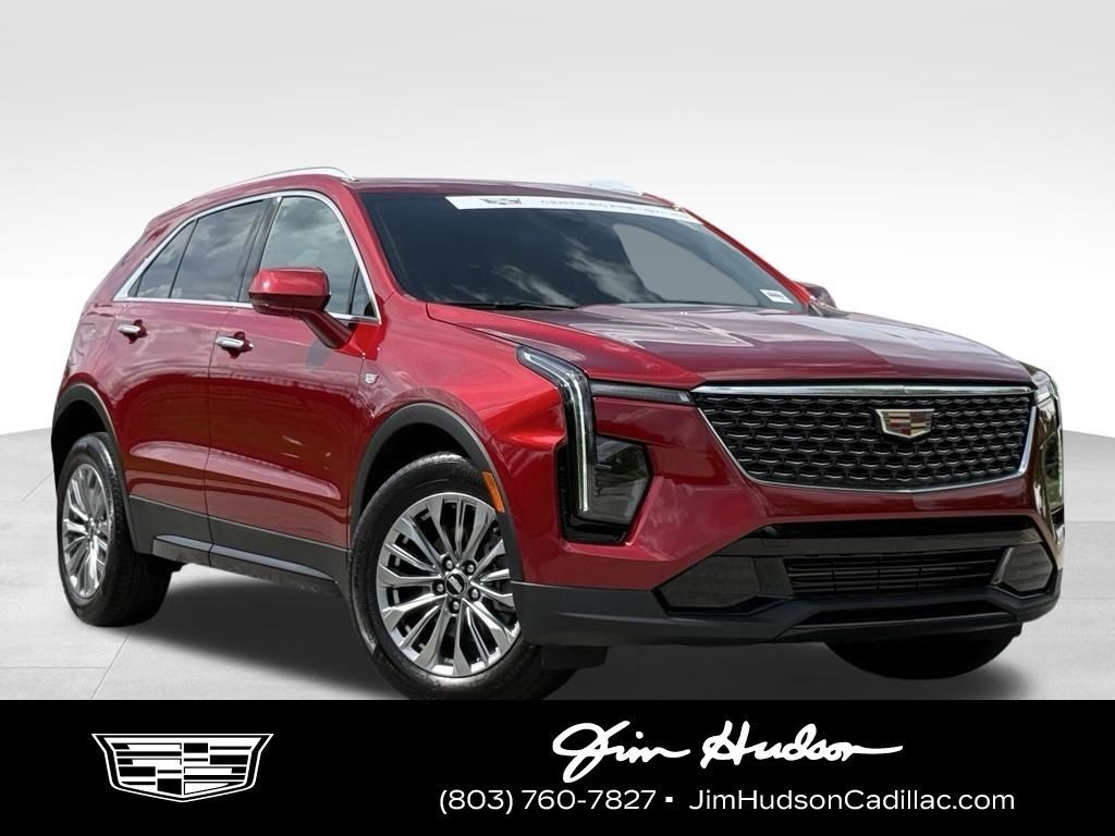 2024 Cadillac XT4 — photo 1 of 7