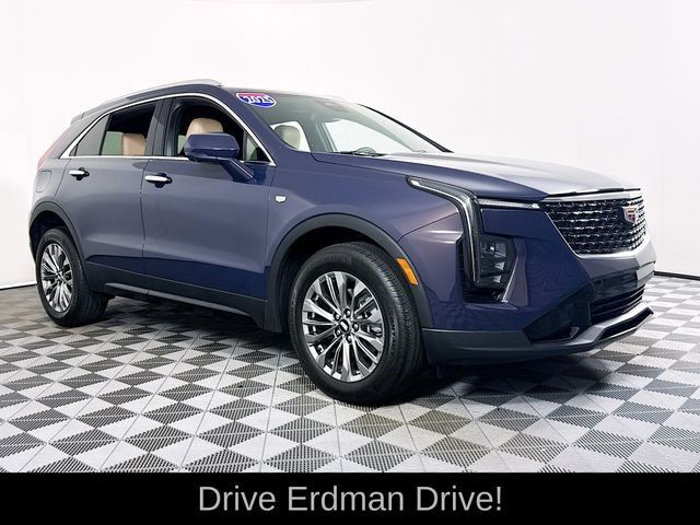 2025 Cadillac XT4